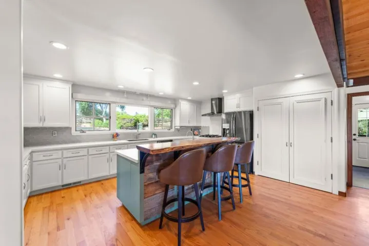 141 Corona Court, Watsonville, California 95076