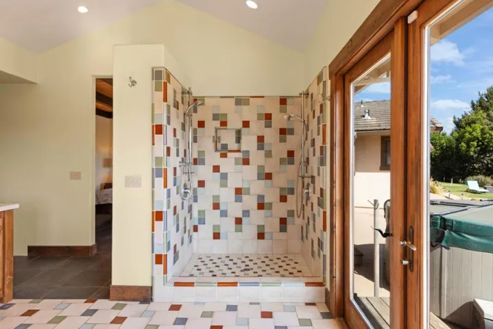 141 Corona Court, Watsonville, California 95076