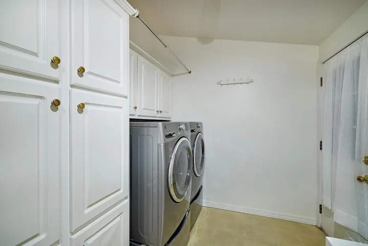 3339 Don Tomaso Drive, Carlsbad, California 92010
