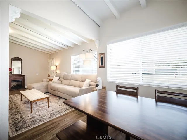 4239 Ish Drive, Simi Valley, California 93063