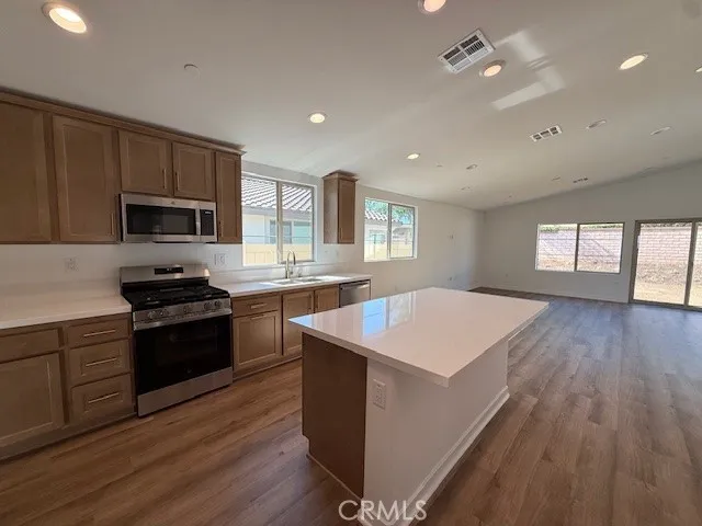 1556 Park Village Drive, Beaumont, California 92223