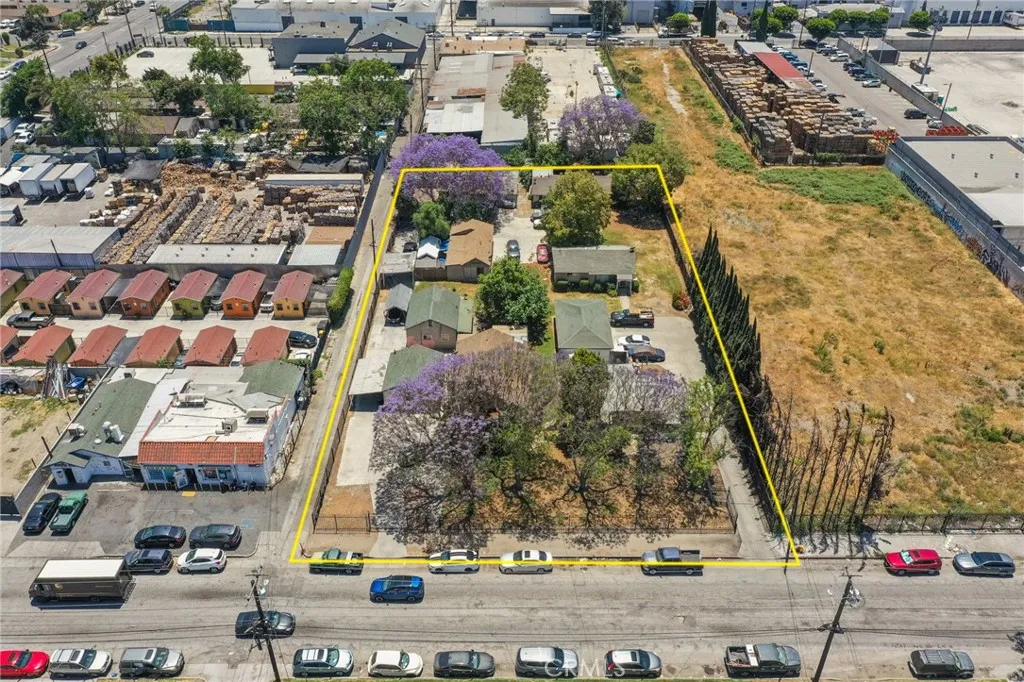 536 E El Segundo, Compton, California 90222 home-pic-1