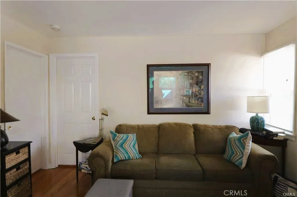 900 S Los Robles Avenue, Pasadena, California 91106 home-pic-12