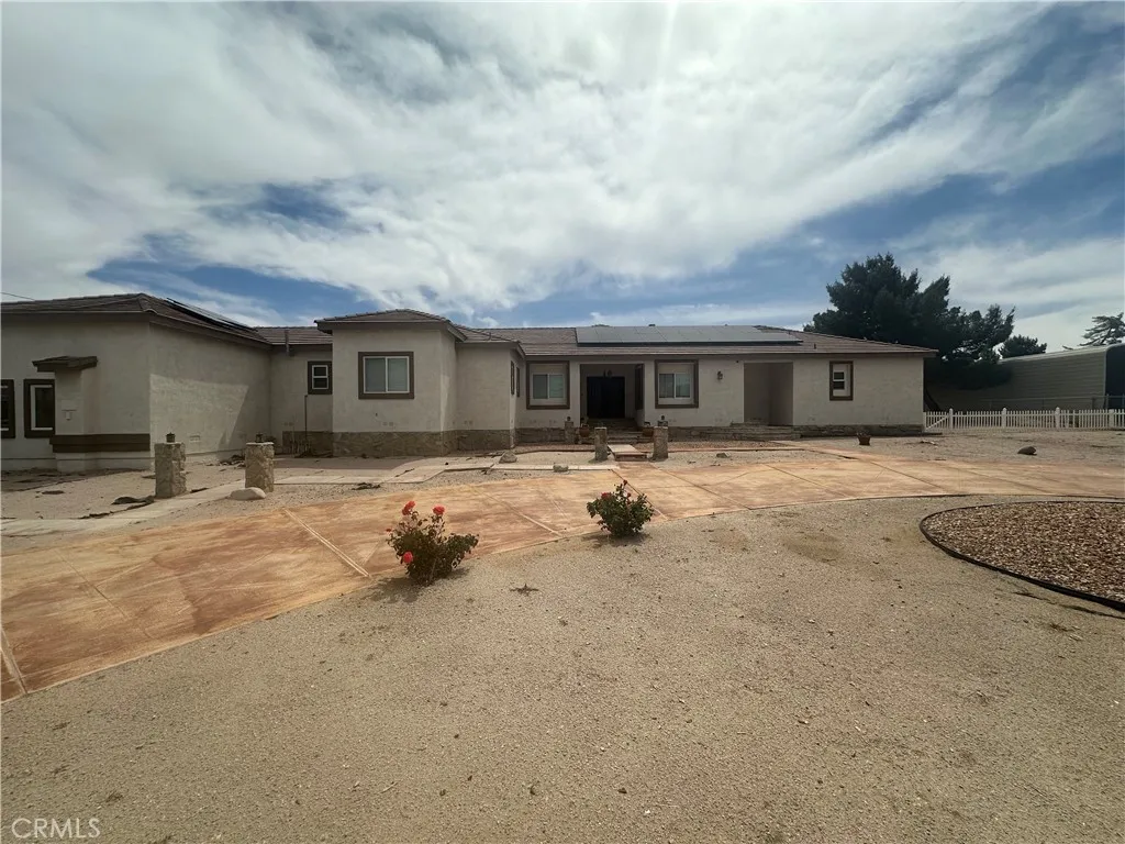 42500 20th Street West, Lancaster, California 93534 home-pic-0