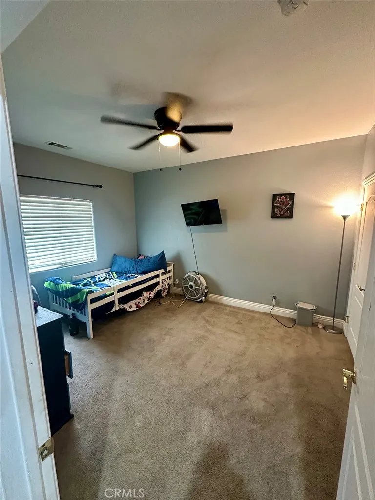 42500 20th Street West, Lancaster, California 93534 home-pic-17