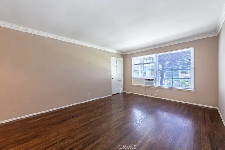 Unit 2 (1 Bed / 1 Bath)