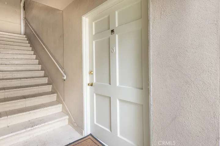 Unit 3 (2 Bed / 1 Bath)