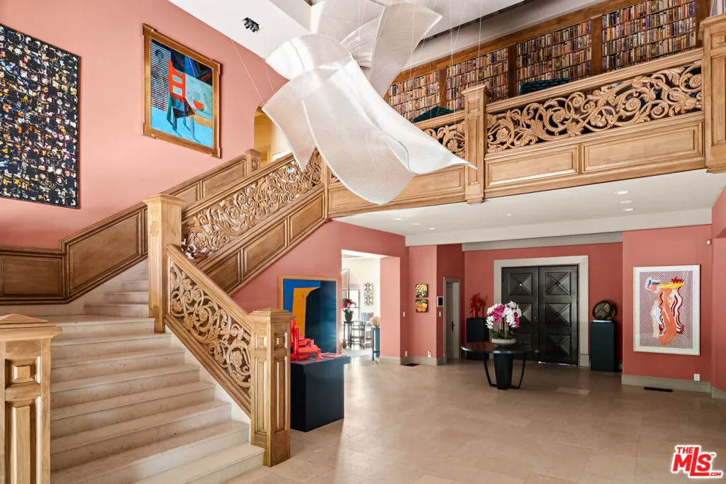 4009 Valley Meadow Road, Encino, California 91436 home-pic-5