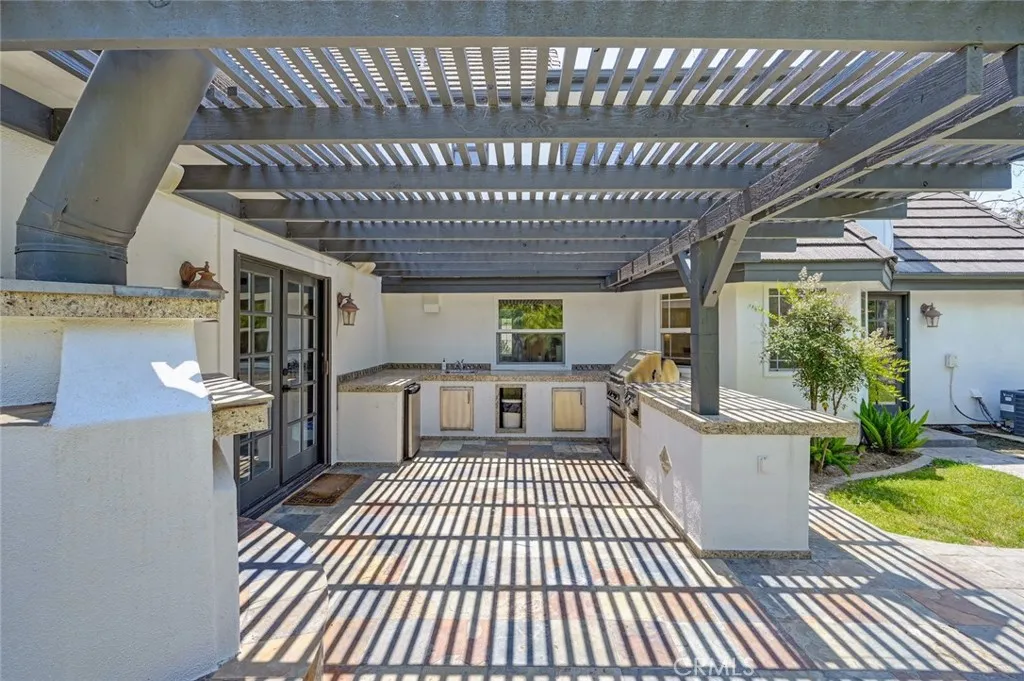 25570 Fuerte Road, Temecula, California 92590 home-pic-7