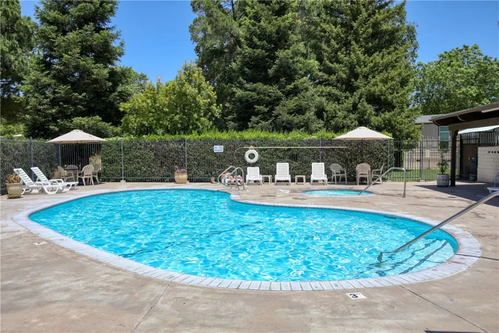 Community Pool and Hot Tub