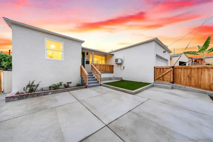 3114 Chollas Rd, San Diego, California 92105