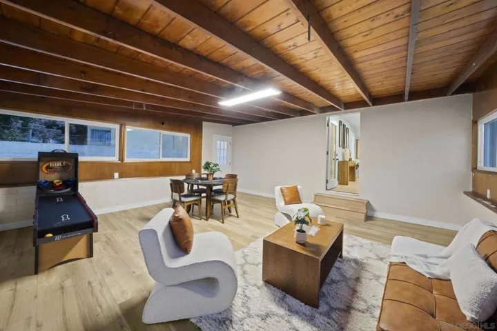 3114 Chollas Rd, San Diego, California 92105