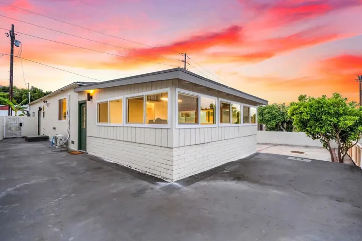 3114 Chollas Rd, San Diego, California 92105