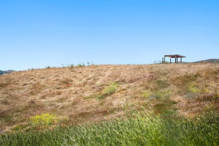 363 Orchard Hill Road, San Juan Bautista, California 95045