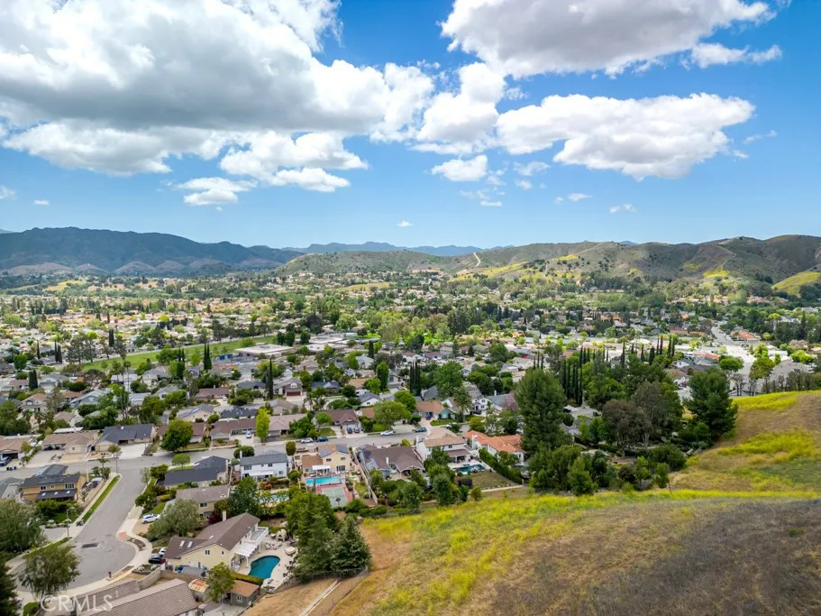 6505 Smoke Tree Avenue, Oak Park, California 91377 home-pic-30