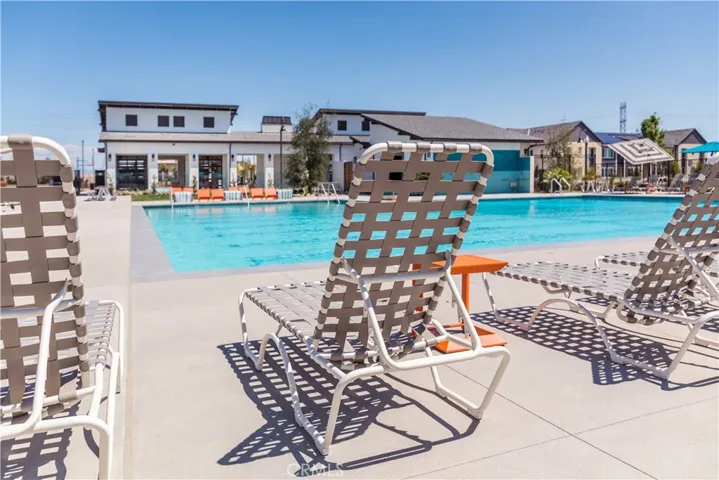 4110 S S. Sunflower Paseo #203, Ontario, California 91761