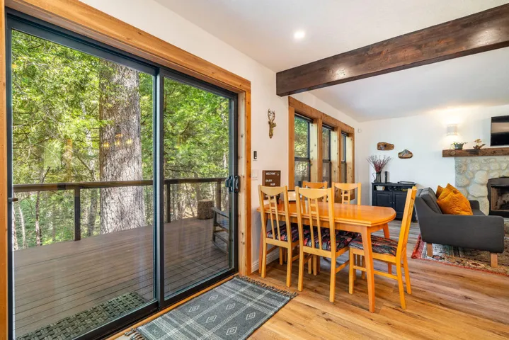 24542FernValleyRd-24
