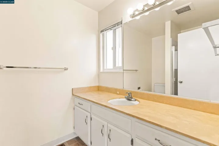 4045 Hoen Ave, Santa Rosa, California 95405