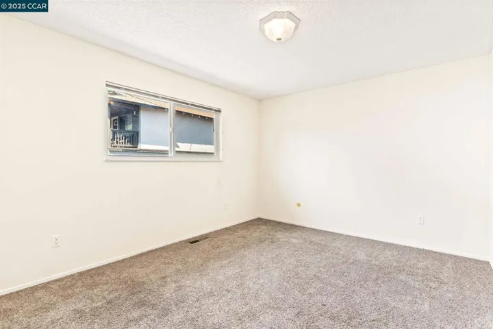 4045 Hoen Ave, Santa Rosa, California 95405