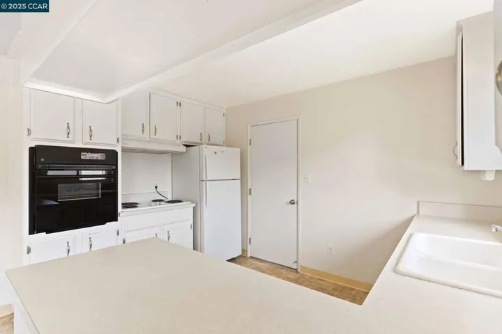 4045 Hoen Ave, Santa Rosa, California 95405