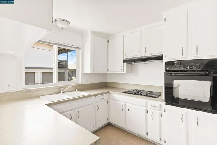4045 Hoen Ave, Santa Rosa, California 95405