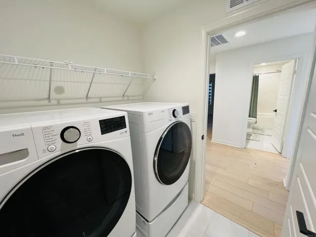 530 Longmeadow Street, Vista, California 92081