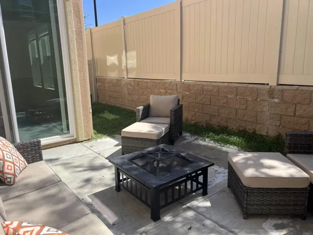 530 Longmeadow Street, Vista, California 92081