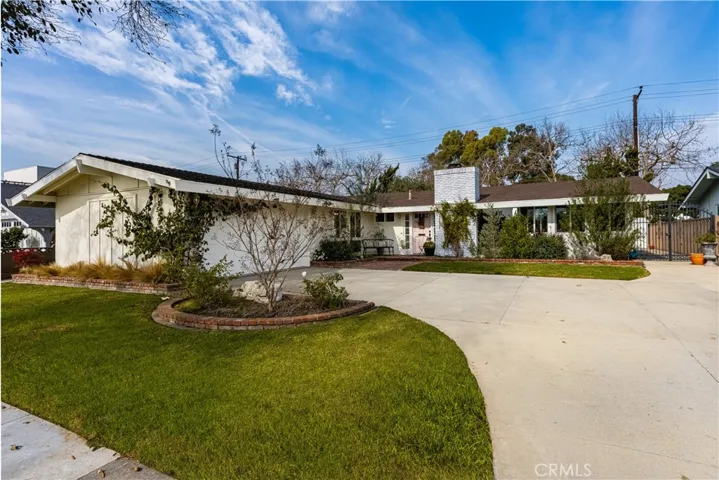 3231 Ruth Elaine Drive, Los Alamitos, California 90720