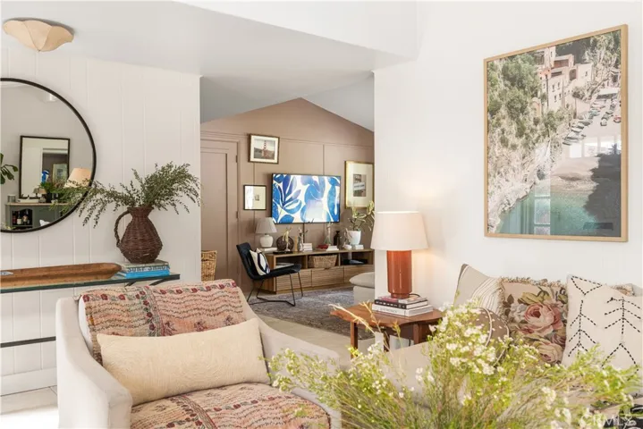 3231 Ruth Elaine Drive, Los Alamitos, California 90720