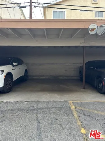 Third Parking Carport