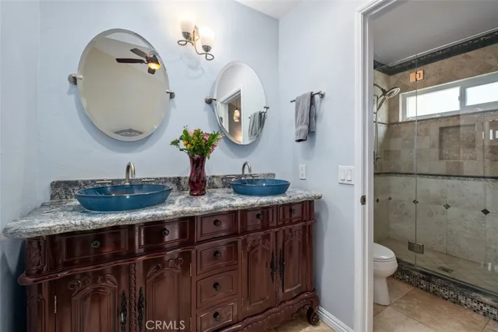 25165 Charlinda Drive 2, Mission Viejo, California 92691
