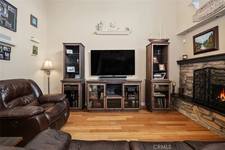 25165 Charlinda Drive 2, Mission Viejo, California 92691
