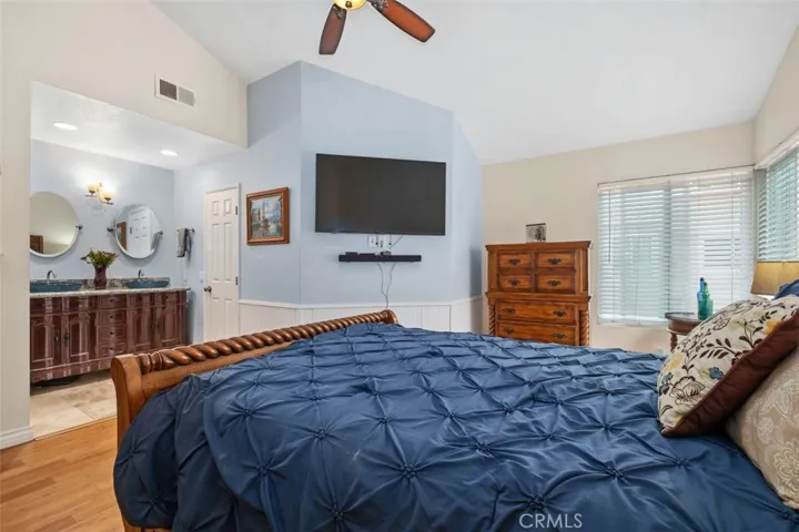 25165 Charlinda Drive 2, Mission Viejo, California 92691