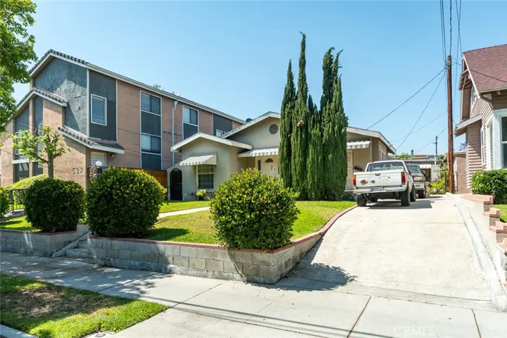 529 Raleigh Street, Glendale, California 91205