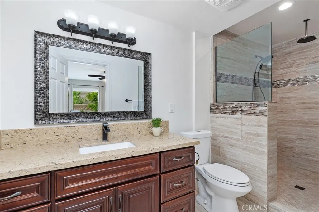 26451 Via Juanita, Mission Viejo, California 92691 home-pic-23