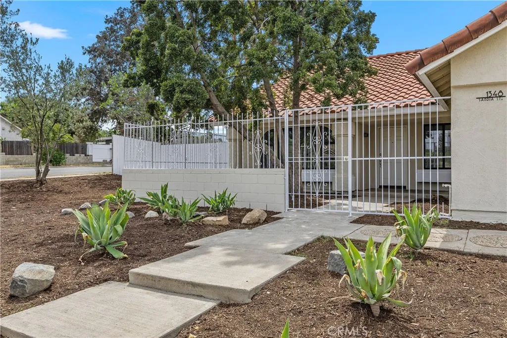 1348 Sandia Street, Corona, California 92882 home-pic-6