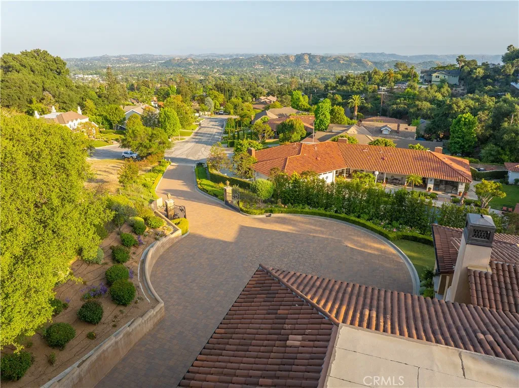 1051 Oak Canyon Lane, Glendora, California 91741 home-pic-71