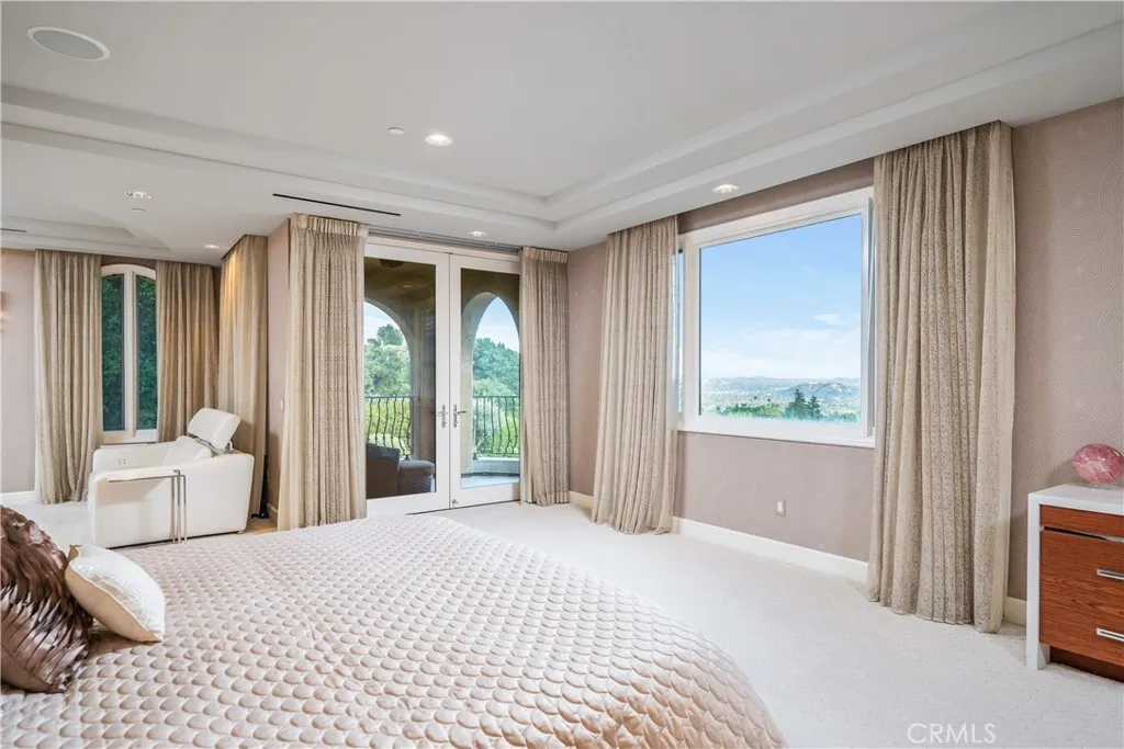 1051 Oak Canyon Lane, Glendora, California 91741 home-pic-27