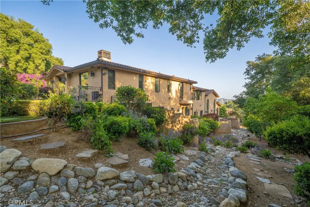 1051 Oak Canyon Lane, Glendora, California 91741 home-pic-50