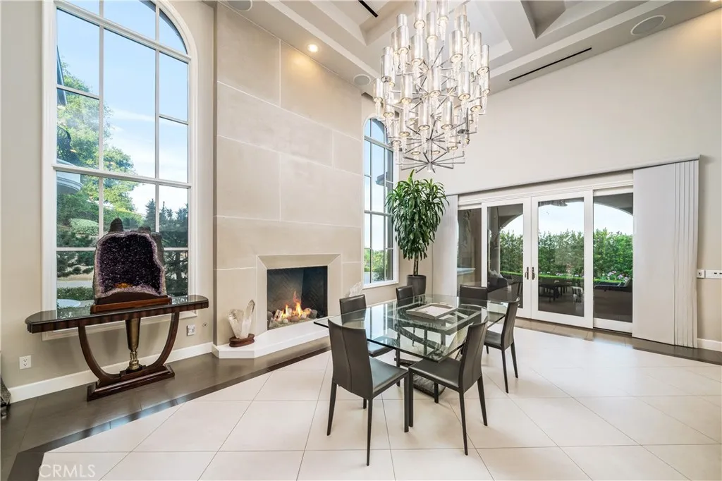1051 Oak Canyon Lane, Glendora, California 91741 home-pic-13