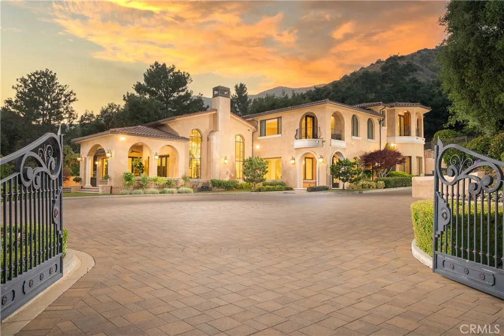 1051 Oak Canyon Lane, Glendora, California 91741 home-pic-1