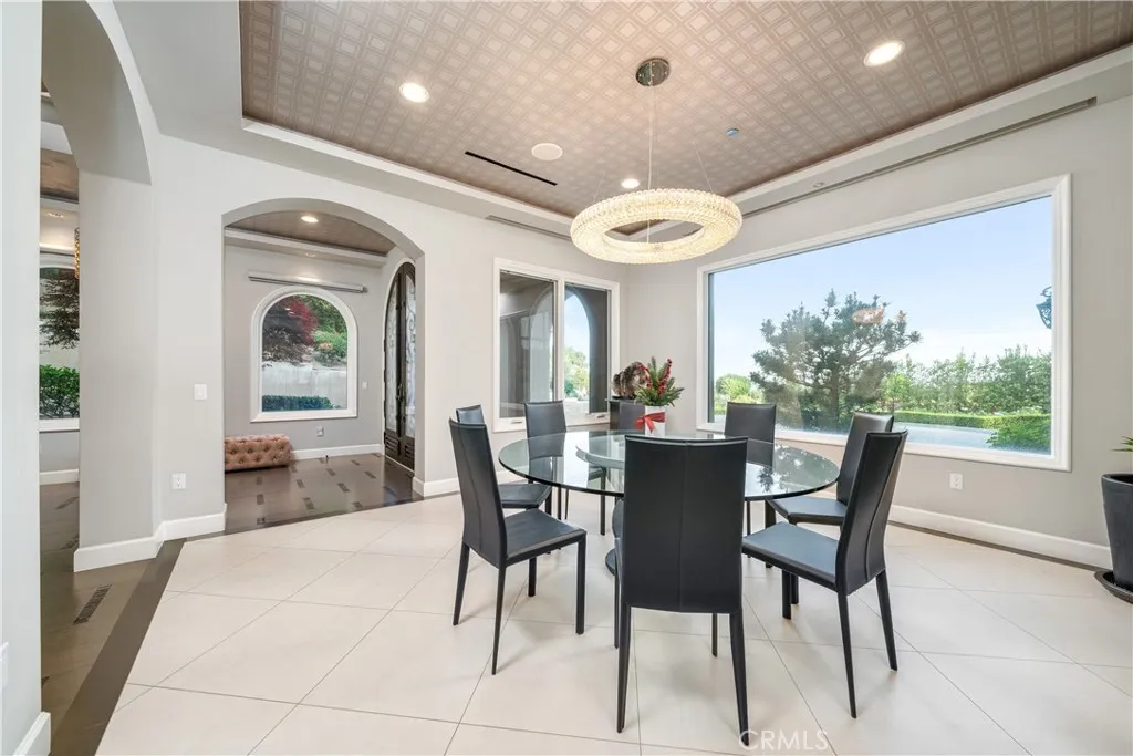 1051 Oak Canyon Lane, Glendora, California 91741 home-pic-20