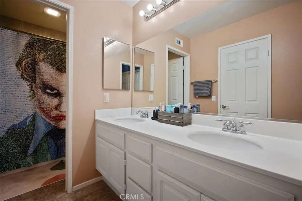 23501 Brigin Place, Murrieta, California 92562 home-pic-36