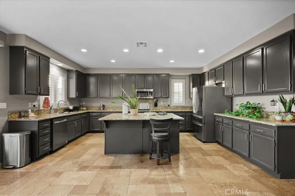 23501 Brigin Place, Murrieta, California 92562 home-pic-24