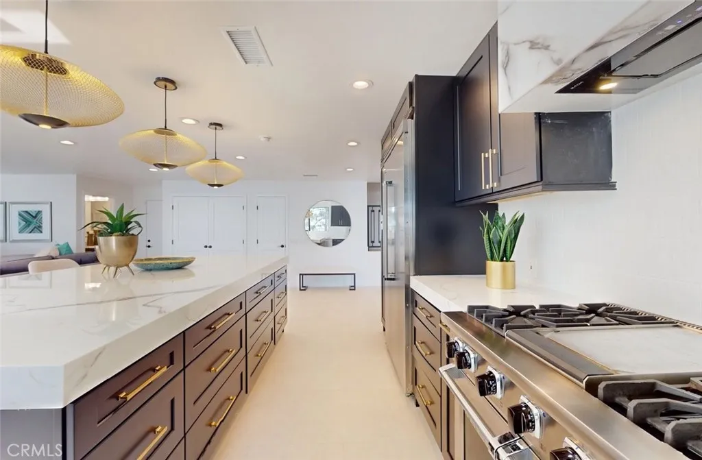 4263 E Ranch Gate Road, Anaheim Hills, California 92807 home-pic-17