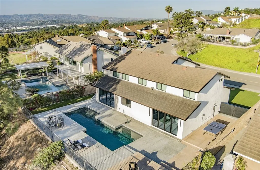 4263 E Ranch Gate Road, Anaheim Hills, California 92807 home-pic-37