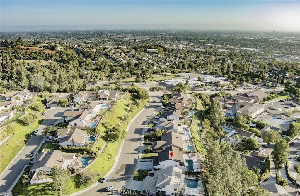 4263 E Ranch Gate Road, Anaheim Hills, California 92807 home-pic-41