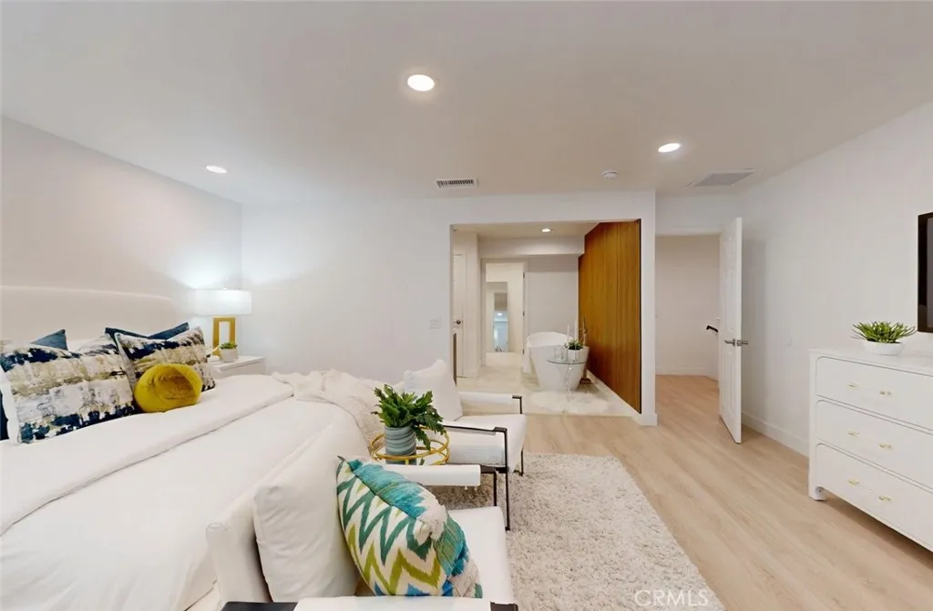 4263 E Ranch Gate Road, Anaheim Hills, California 92807 home-pic-22