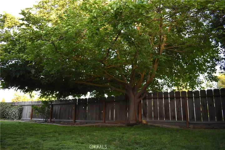 160 Peninsula Drive, Atwater, California 95301