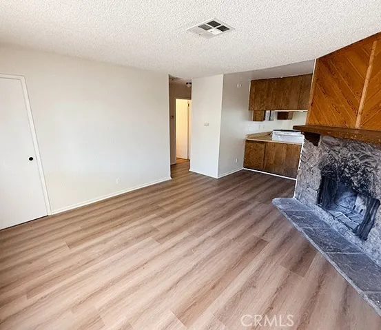 19287 Us Highway 18, Apple Valley, California 92307